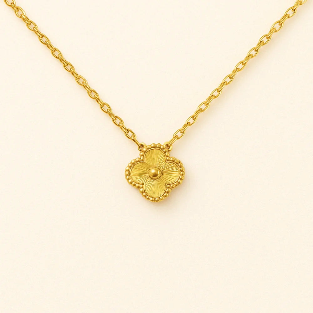 Clover Pendant Necklace