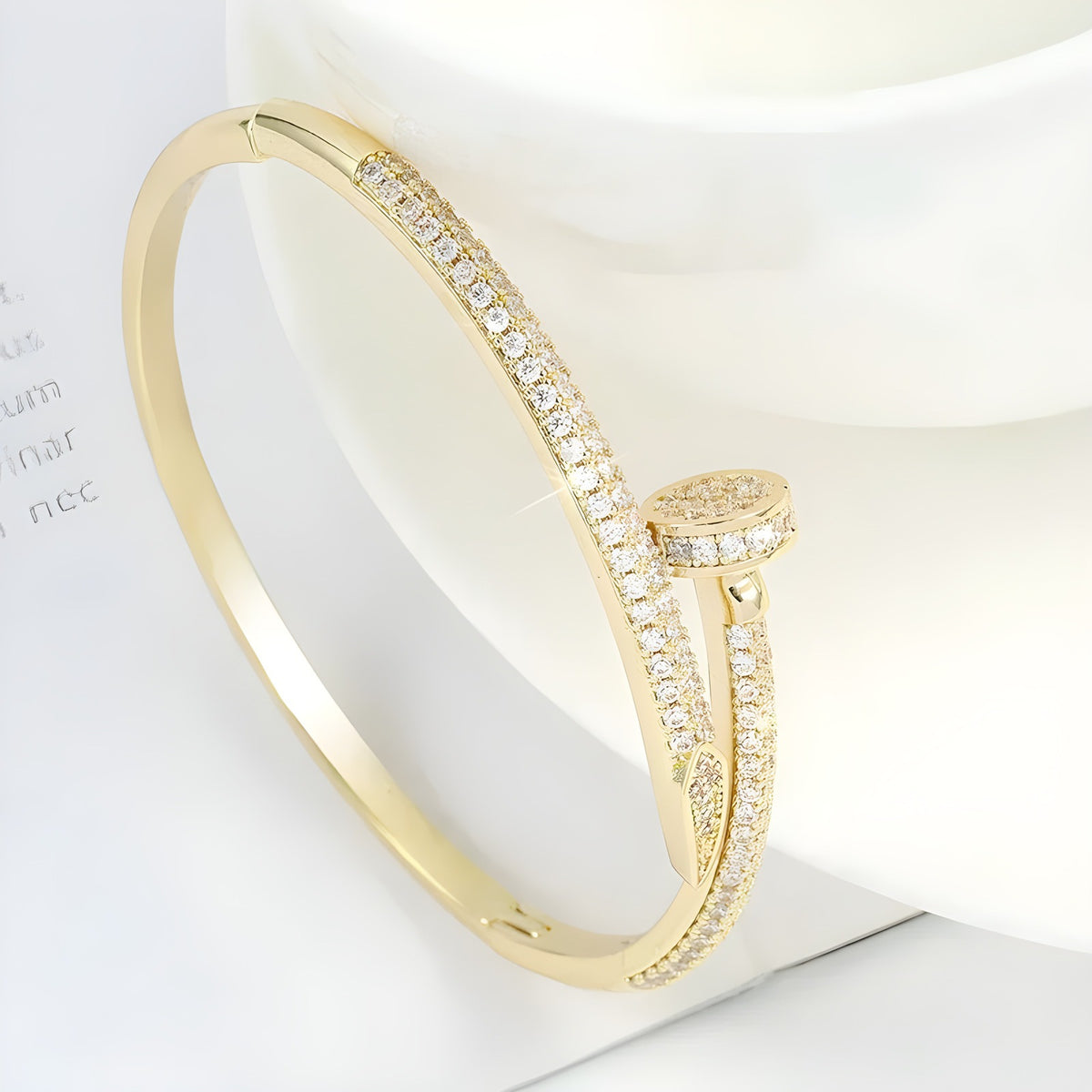 Nail Sparkle Bracelet