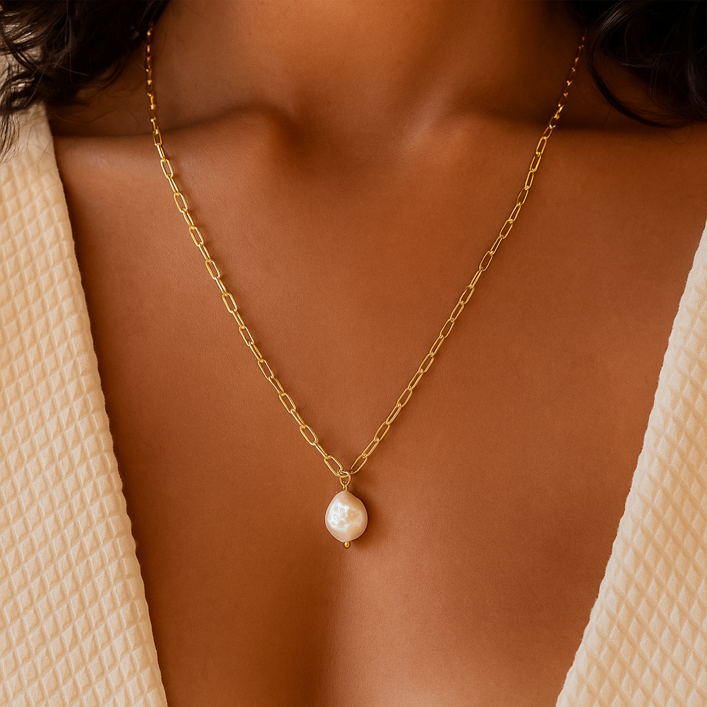 Kos Pearl Paperclip Necklace
